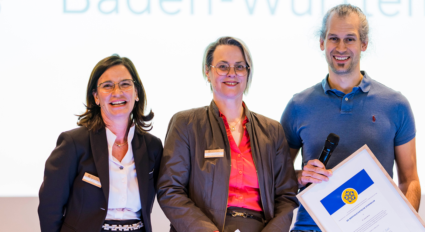 Mit Dr. Jürgen Ehret erhält 2026 erstmals ein angehender Praxisinhaber das Dr. Berthold Dietsche Stipendium.